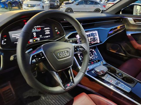 Used 2025 Audi S6 Prestige image 8