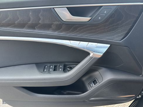 Used 2023 Audi A6 Premium Plus w/ Premium Plus Package image 9