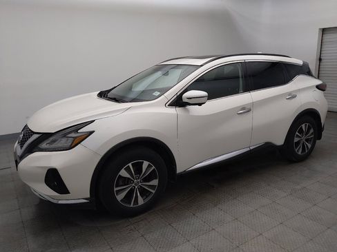 Used 2019 Nissan Murano SV w/ Premium Package FWD image 2