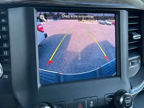 Used 2021 RAM 2500 Laramie AWD/4WD image 17
