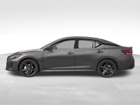 Used 2024 Nissan Sentra SR w/ SR Premium Package FWD image 6