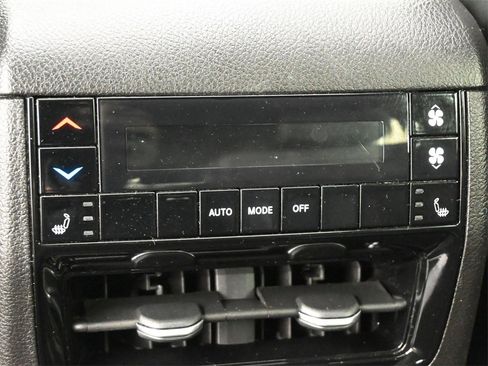 Used 2021 Jeep Grand Cherokee L Limited image 24