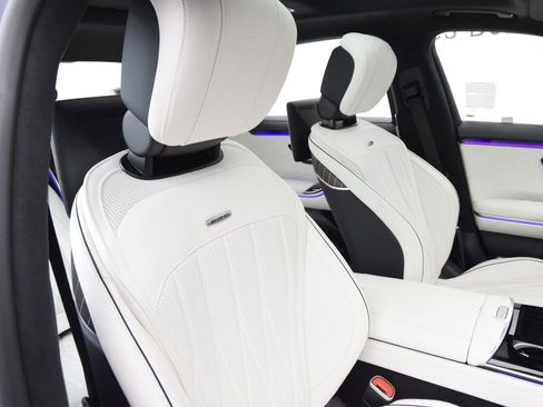 Used 2025 Mercedes-Benz S 63 AMG S image 17