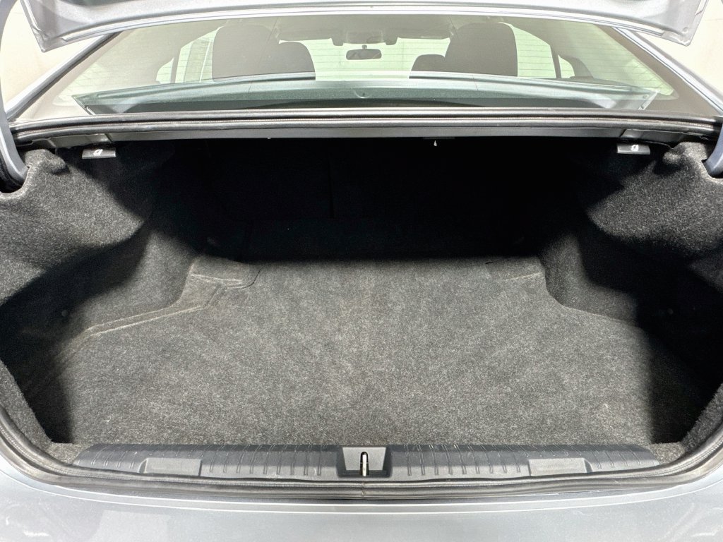 Used 2020 Subaru Legacy Premium AWD/4WD image 26