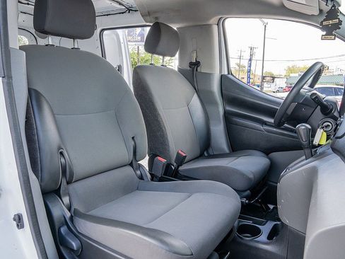 Used 2020 Nissan NV200 S w/ Back Door Glass Package image 21