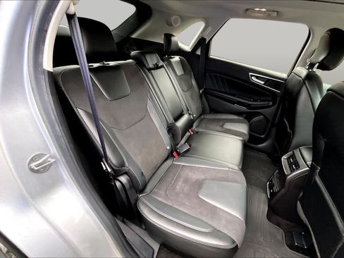 Used 2016 Ford Edge Sport w/ Technology Package AWD/4WD image 20