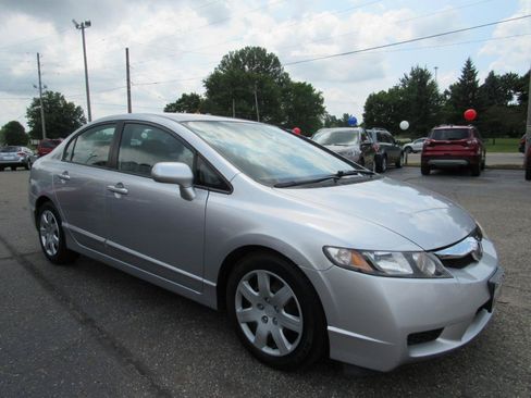 Used 2011 Honda Civic LX image 22