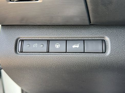 Certified 2024 Nissan Pathfinder SL w/ Cargo Package image 14