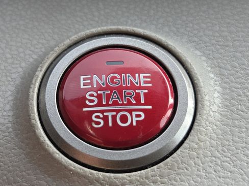 Used 2014 Honda Odyssey EX image 32