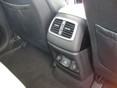Used 2017 Kia Sorento SX FWD image 28