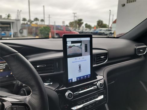 Used 2022 Ford Explorer ST w/ Equipment Group 401A image 15