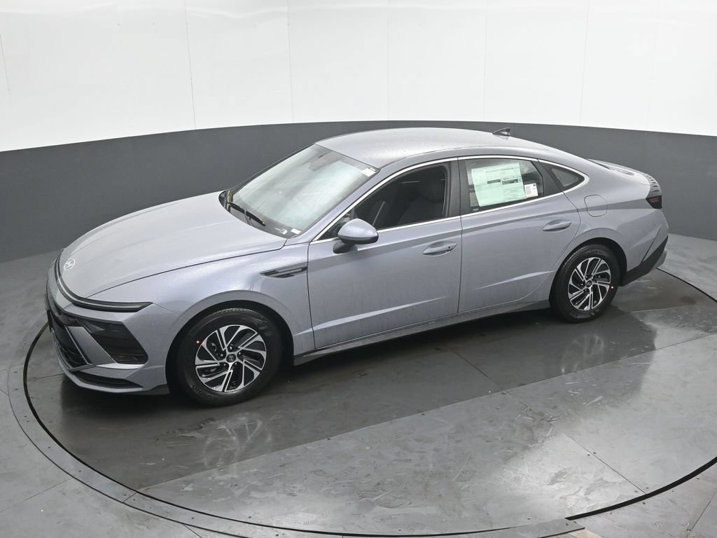 New 2026 Hyundai Sonata Blue FWD image 40