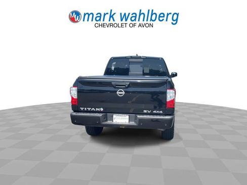 Used 2023 Nissan Titan SV AWD/4WD image 7