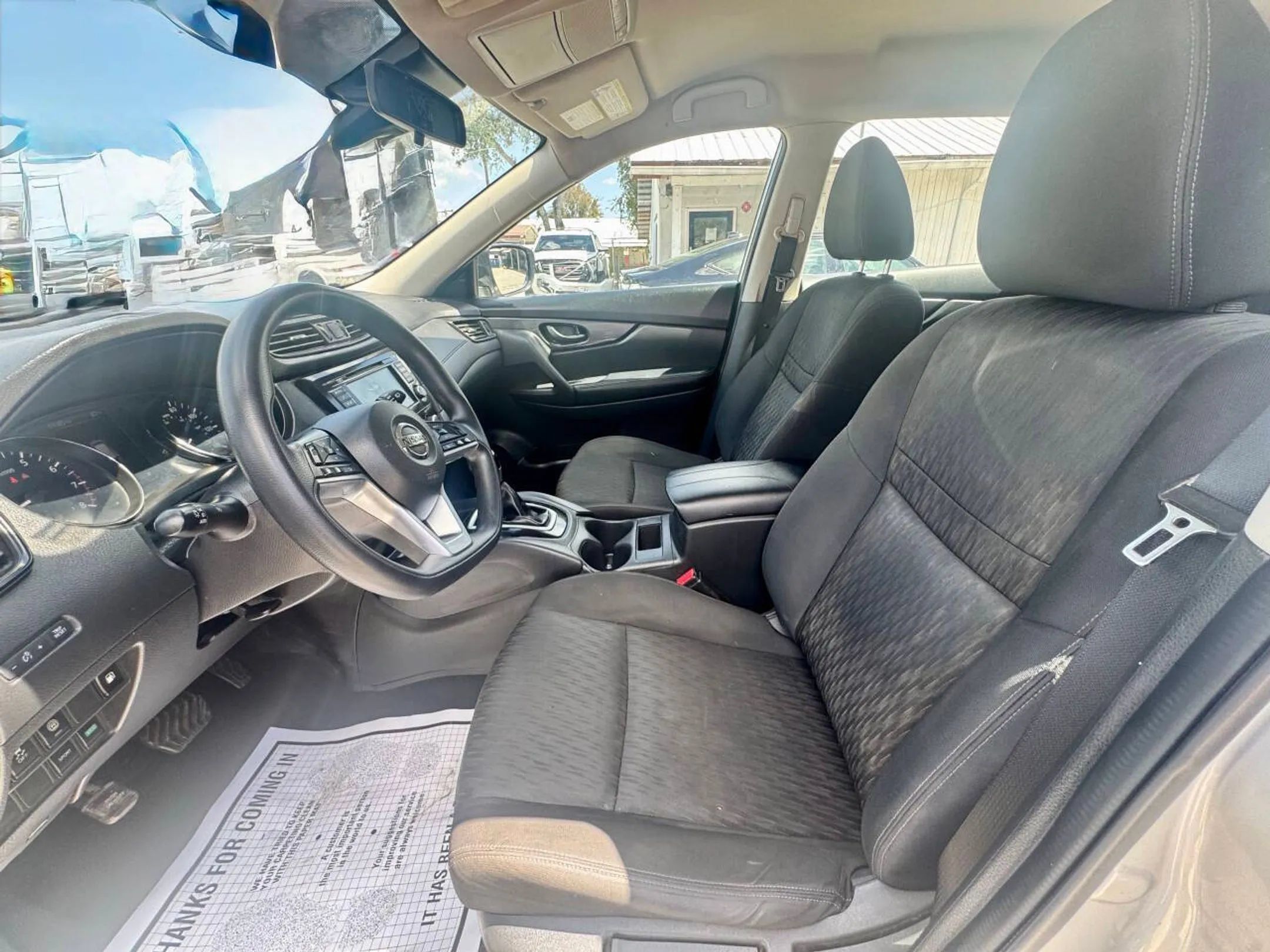 Used 2020 Nissan Rogue S FWD image 14