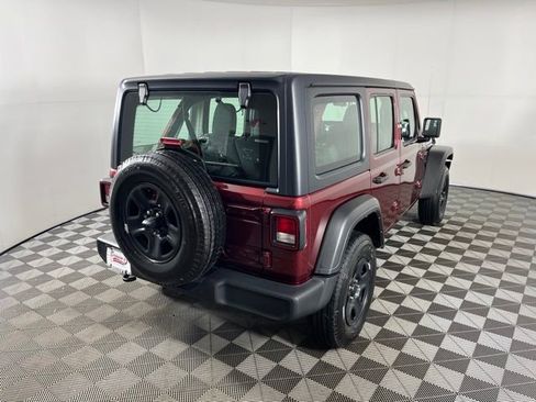 Used 2022 Jeep Wrangler Unlimited Sport image 7