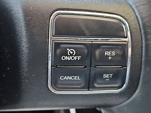 Used 2014 Jeep Wrangler Unlimited Sahara w/ Max Tow Package AWD/4WD image 11