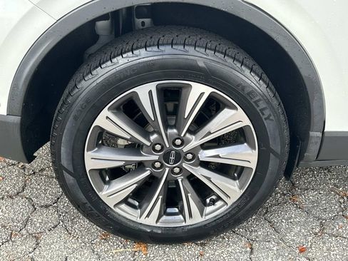 Used 2022 Lincoln Corsair Reserve w/ Equipment Group 201A image 17