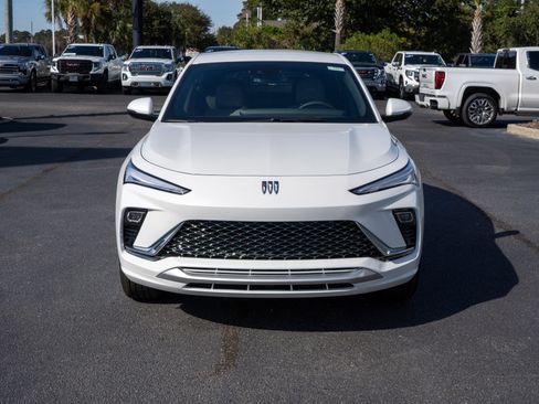 New 2026 Buick Envista Avenir image 8