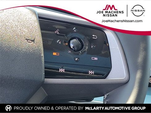 New 2026 Nissan Murano Platinum image 16