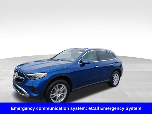 Used 2025 Mercedes-Benz GLC 300 4MATIC image 19