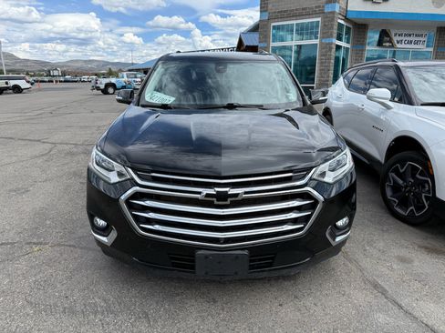 Used 2020 Chevrolet Traverse High Country AWD/4WD image 2