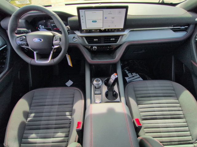 New 2027 Ford Explorer ST-Line w/ Premium Package RWD image 14
