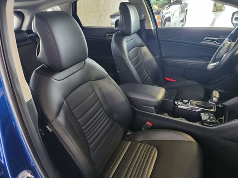 Used 2024 Kia Sportage SX AWD/4WD image 19