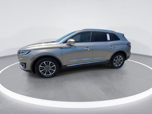 Used 2019 Lincoln Nautilus Select w/ Cargo Utility Package FWD image 4