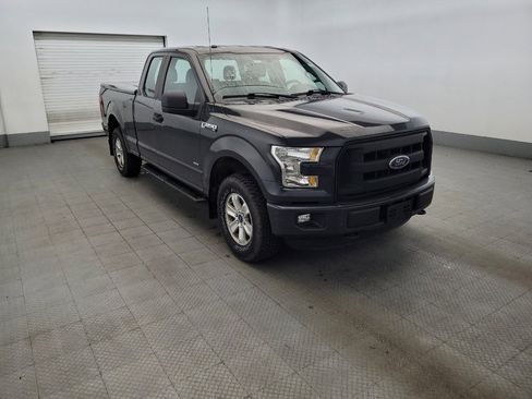 Used 2016 Ford F150 XL w/ Equipment Group 101A Mid AWD/4WD image 13