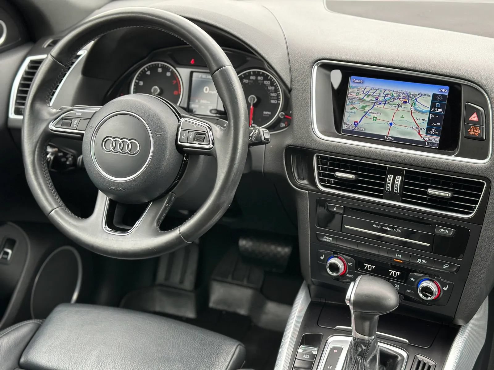 Used 2017 Audi Q5 2.0T Premium Plus w/ Technology Package AWD/4WD image 28