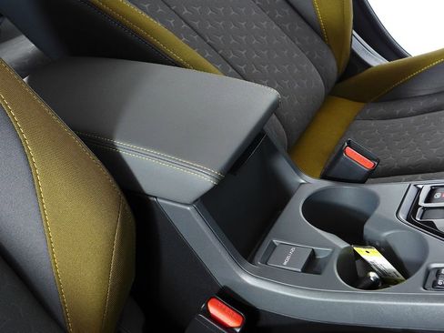 Used 2025 Subaru Crosstrek 2.5i Sport w/ Crosstrek Mirror Package image 16