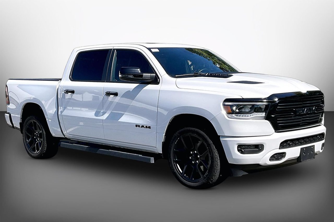 Certified 2024 RAM 1500 Laramie AWD/4WD image 1