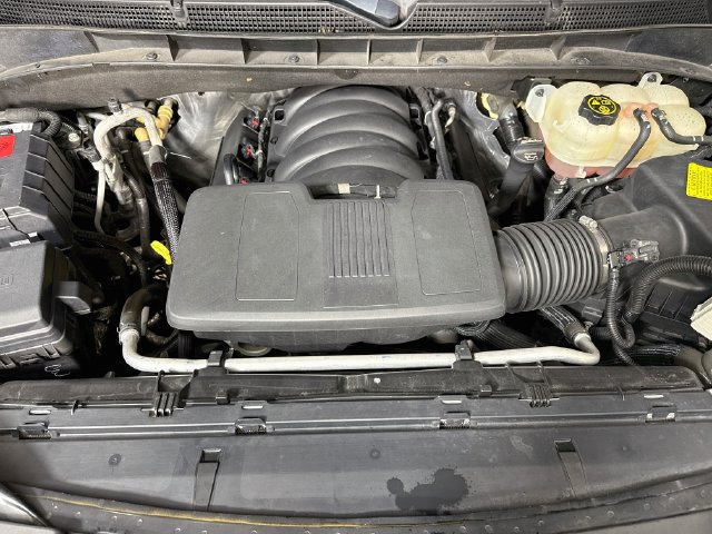 Used 2021 Cadillac Escalade Sport RWD image 38