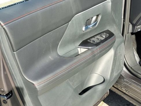 New 2026 Nissan Kicks SR w/ Cold Weather Package image 8