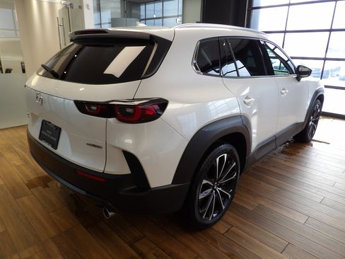 Used 2025 MAZDA CX-50 AWD 2.5 S w/ Cargo Package image 6