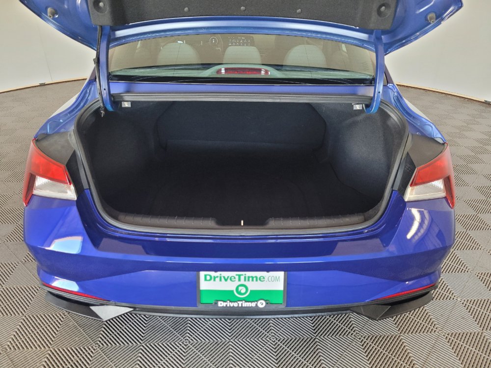 Used 2023 Hyundai Elantra SEL w/ Convenience Package FWD image 29