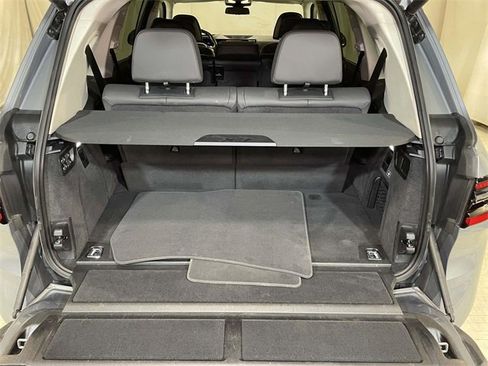 Used 2023 BMW X7 xDrive40i w/ Executive Package image 22