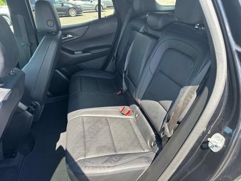 Used 2025 Chevrolet Equinox LT w/ Convenience Package II FWD image 16