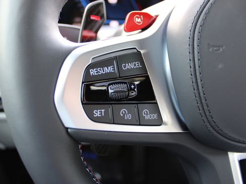 Used 2026 BMW X6 M Competition w/ Executive Package image 22