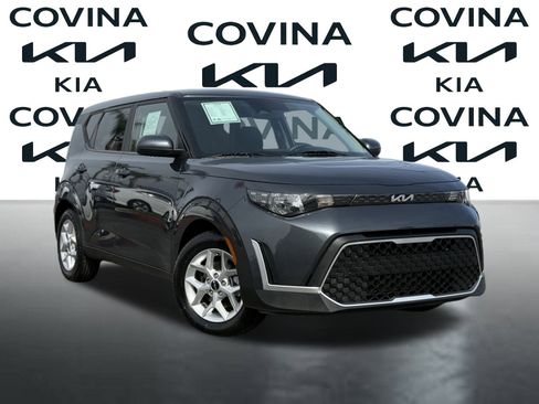 Used 2023 Kia Soul LX w/ Option Group 015 image 1