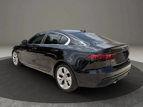 Used 2020 Jaguar XE S RWD image 3