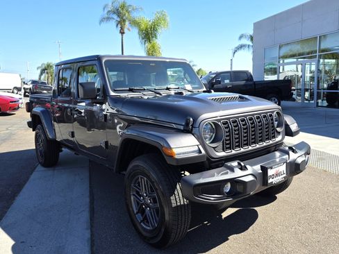 New 2026 Jeep Gladiator Sport AWD/4WD image 6
