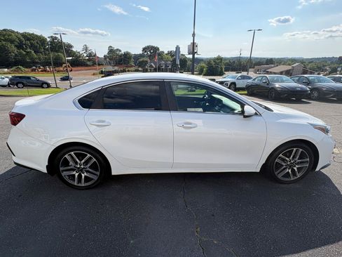 Used 2020 Kia Forte EX FWD image 5