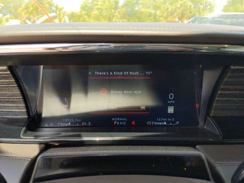 Used 2022 Lincoln Navigator L Black Label image 31