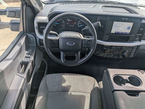 Used 2025 Ford F250 XLT w/ FX4 Off-Road Package AWD/4WD image 16