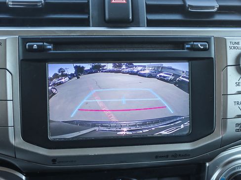 Used 2017 Toyota 4Runner SR5 image 22