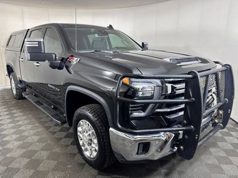 Used 2024 Chevrolet Silverado 2500 LTZ w/ LTZ Plus Package AWD/4WD image 1