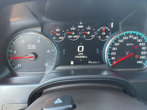Used 2018 GMC Sierra 2500 Denali w/ Duramax Plus Package AWD/4WD image 26
