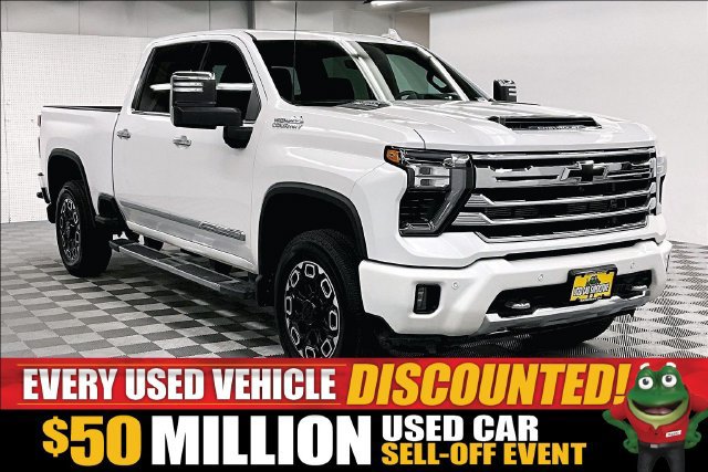 Used 2024 Chevrolet Silverado 2500 High Country w/ Technology Package AWD/4WD image 1