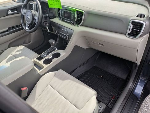 Used 2017 Kia Sportage LX image 25